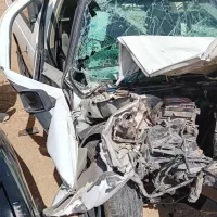 ماشین تصادفی|خودرو سواری و وانت|بروجرد, |دیوار