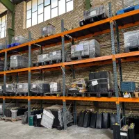 باطری لیفتراک با کیفیت بالا در ابعاد و مدل مختلف