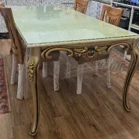 میز ناهارخوری