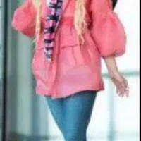 مدلینگ خانم|استخدام هنری و رسانه|تهران, میرداماد|دیوار