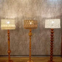 آباژور ایستاده با شید مکرومه مدل خورشید