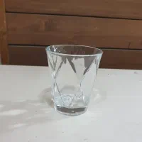 لیوان نو اکبند