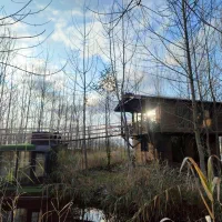 ویلاچهارخوابه-باچشم-انداز-تالاب-وجنگل