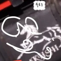 وسایل شخصی ماشبن بنز نهصدو۱۱ م شصت و چهار