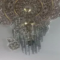 لوستر قدیمی|لوستر و چراغ آویز|قم, آزادگان|دیوار