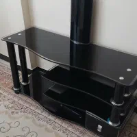 میز تلویزیون شیشه ای