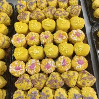 تعدادی همکارخانم جهت کار در کارگاه قنادی نیازمندیم