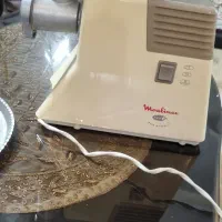 چرخ گوشت سالم و تمیز مولینکس فرانسه