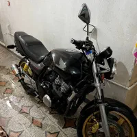 هوندا سی بی ۴۰۰ cb