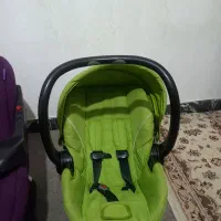 کریر و صندلی ماشین صحیح و سالم
