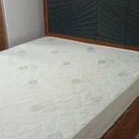 تخت و میز توالت