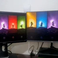 دو عدد مانیتور