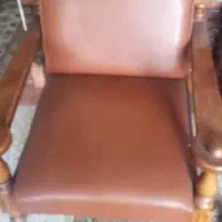 مبل هفت نفره چرمی با کیفیت چوب ممتاز