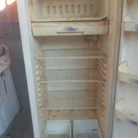 یخچال قدیمی