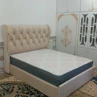 تخت خواب دو نفره با دوشک