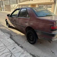 پژو 2000