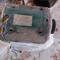 دینام کولر، دو تا خازنش باید عوض بشه