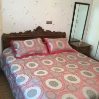 فروش سرویس خواب ۱۸۰*۲ و آیینه میز توالت