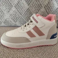 کتونی بچگانه