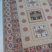 خریدار واقعی لطفا پیام دهد.|فرش|ری, اقدسیه|دیوار