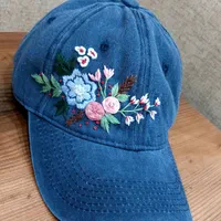 کلاه کپ گلدوزی|لباس|تبریز, |دیوار