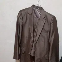 کت وشلوار