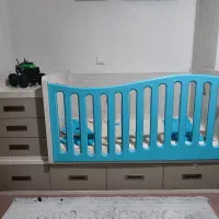 تخت کودک و نوجوان به همراه کمد و شلف|تخت و سرویس خواب|تهران, شهرآرا|دیوار