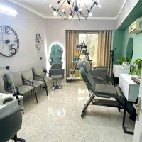 اجاره اتاق به ناخنکار