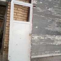 فروش درب و پنجره سازی و انواع تیرآهن دست دوم