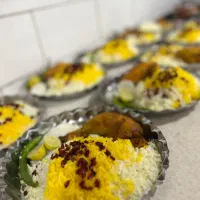فینگرفود/زرشک پلو /اکبرجوجه/سالاد