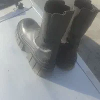 کفش سایز ۴۰