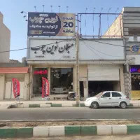 فروش تجاری شیک دو طبقه در بازار مبل کلهری|فروش مغازه و غرفه|قم, کلهری|دیوار