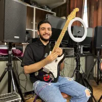 تدریس گیتار الکتیریک