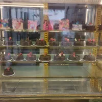 استخدام فروشنده قنادی