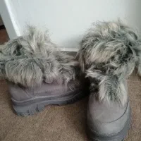 چکمه خزدارزنانه سایز38|کیف، کفش، کمربند|بیرجند, |دیوار