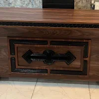 میز اداری ۱۶۰