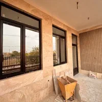 نصاب در و پنجره پی وی سی