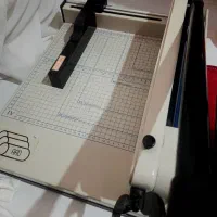 گیوتین کاغذ A4