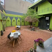 اجاره ی کلاس،استودیو،پلاتو و کافه