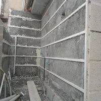 کار بنایی انجام میدم