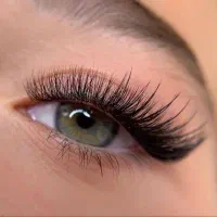 اکستنشن مژه و لیفت ابرو تخصصی