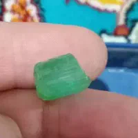 سنگ زمرد پنجشیر اصیل|جواهرات|ارجمند, |دیوار