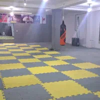 تعدادی از سانسهای باشگاه درگلشهر اجاره داده میشور|اجارهٔ کوتاه‌مدت دفتر کار و فضای آموزشی|زنجان, |دیوار