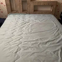 تخت خواب دو نفره با تشک