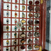 انگشتر فروشی