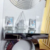 میز کنسول و آیینه