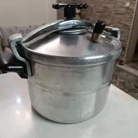 زودپز قدیمی نو