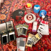 وسایل مژه به همراه فن