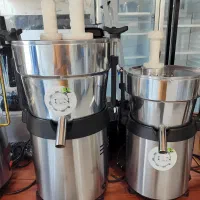 دستگاه آب میوه گیری صنعتی مناسب هویج سیب کرفس قسطی|کافی‌شاپ و رستوران|رشت, علی آباد|دیوار