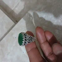انگشتر‌نقره‌‌سنگ‌زمرد